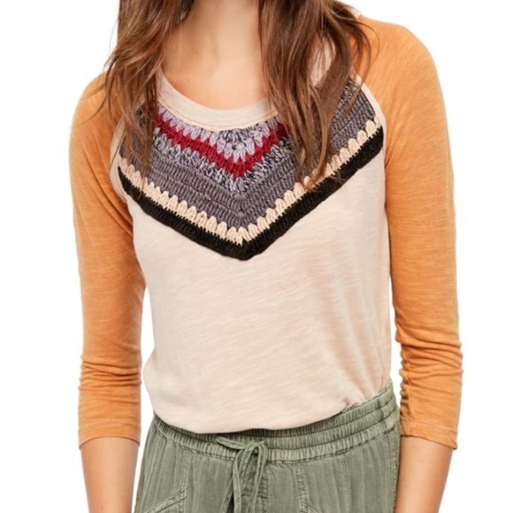 Free People Tops - 2️⃣4️⃣💖 Free People Spring Bound Crochet Paneled Top